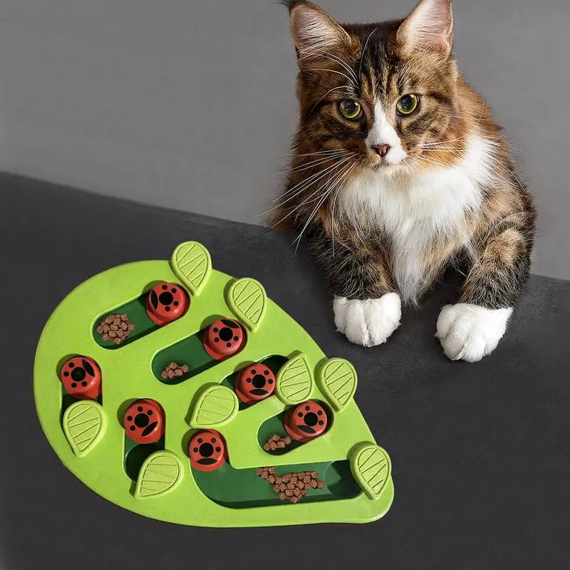 Cat Enrichment Toys Dog Slow Feeder Chew Toy Green Leaf Shaped Cat Food Puzzle Mentally Stimulating Toys Interactive Cat Slow