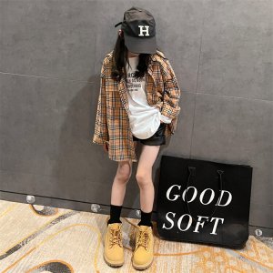 (image for) Trendy Girl Mansion & Embroidered Plaid Shirt